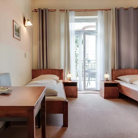 Venus Kwatera prywatna *